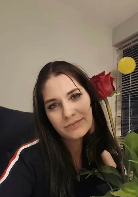 Натали из Черновцов, ищу на сайте дружбу