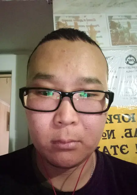 Андрей з Антрацита, шукаю на сайті знайомства без зобов'язань