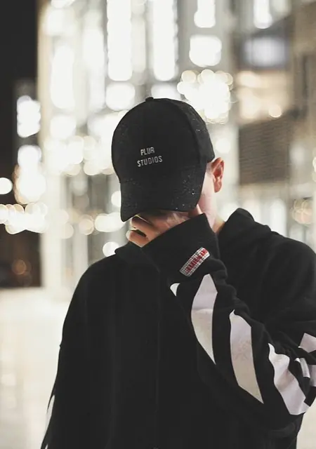 Kilometr из Одессы, мне 41, познакомлюсь без обязательств