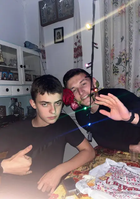 Я Артем, 20, знакомлюсь без обязательств в Берестечке