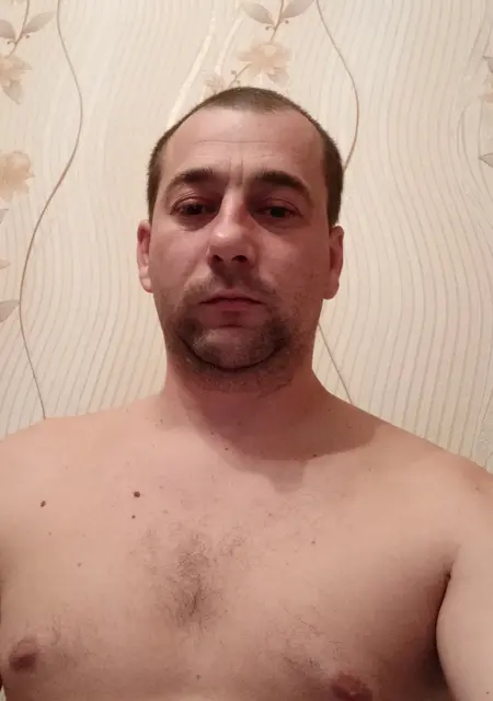 Я Dima, 38, знакомлюсь на одну ночь в Барановичах
