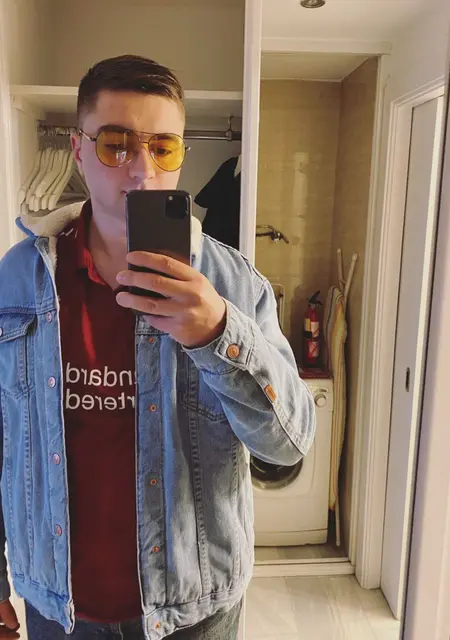 Макс из Днепра, ищу на сайте знакомства без обязательств