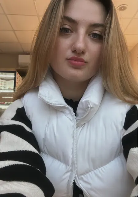 Я Юлі, 23, знакомлюсь для приятного времяпровождения в Харькове