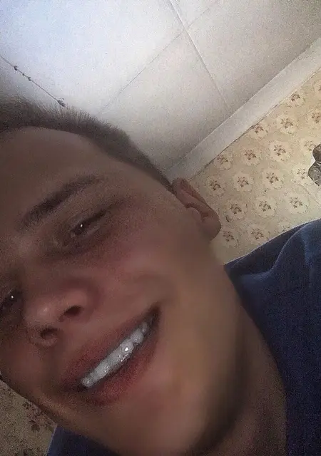 Я Maksim, 25, из Енакиева, ищу знакомство для постоянных отношений