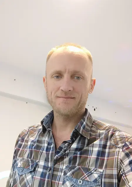 Я Егор, 41, из Львова, ищу знакомство для совместных путешествий