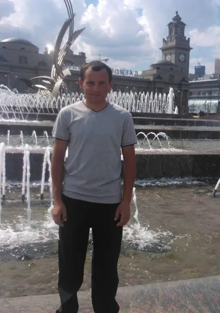 Mukola из Черновцов, мне 30, познакомлюсь для общения