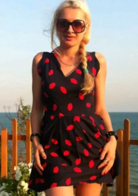 Я Блонда, 30 років з Києва, шукаю знайомства на одну ніч