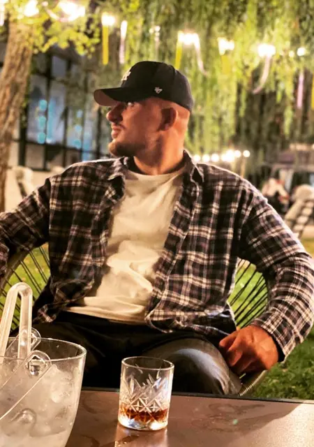 Я Roman, 30, из Сарн, ищу знакомство для дружбы