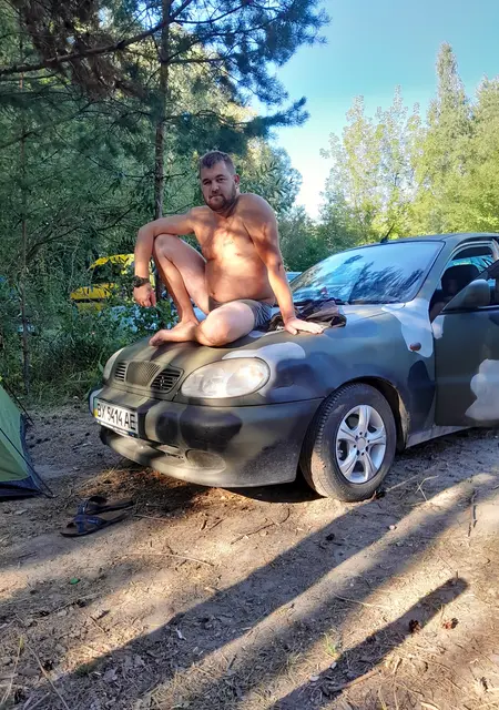 Діма из Хмельницкого, мне 28, познакомлюсь без обязательств