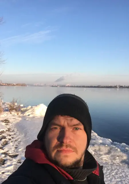 Я Валентын, 37, знакомлюсь для дружбы в Боярке