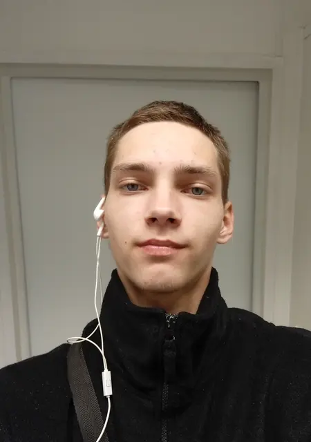 Валера из Кишинёва, мне 20, познакомлюсь для общения