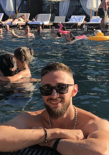 Я Володимир, 28 років, знайомлюсь для приємного проведення часу у Слов'янську