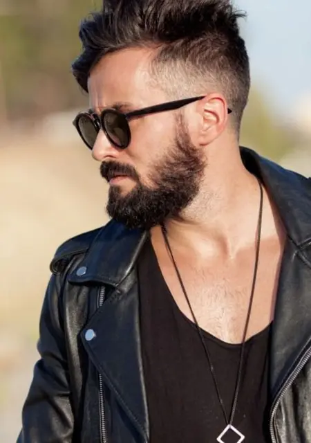 Я Micha, 19, знакомлюсь в Варшаве