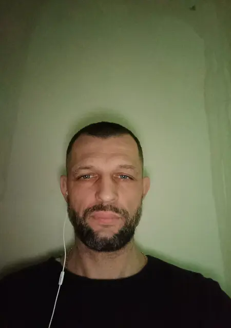 Георгий из Ясиноватой, ищу на сайте знакомства на одну ночь