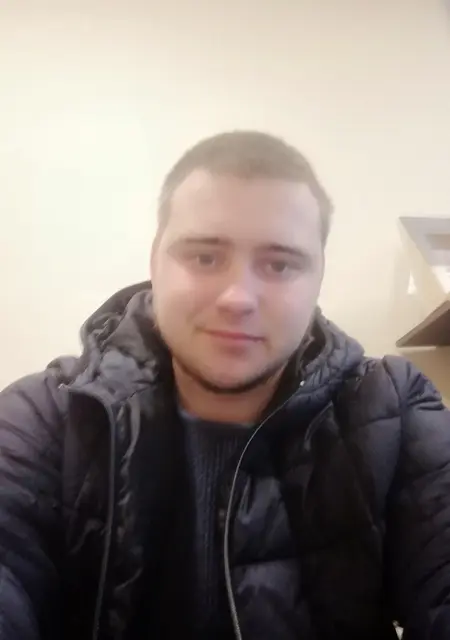 Я Игорь, 33 років, знайомлюсь для приємного проведення часу у Сумах