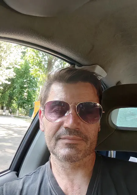 Я Валерий, 48, из Одессы, ищу знакомства без обязательств