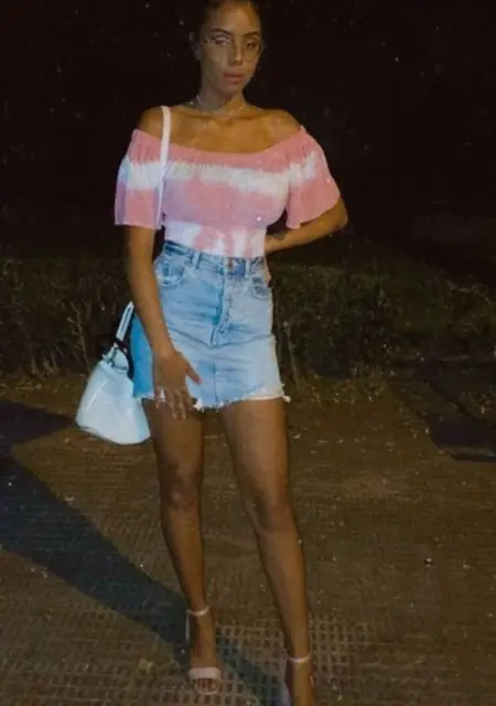 Soy Diane, 19 años de Madrid, busco conocer gente