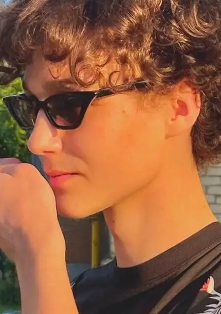 Я Даня, 20, из Николаева, ищу знакомство для дружбы