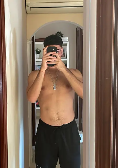 Alex из Барселоны, ищу на сайте знакомства на одну ночь