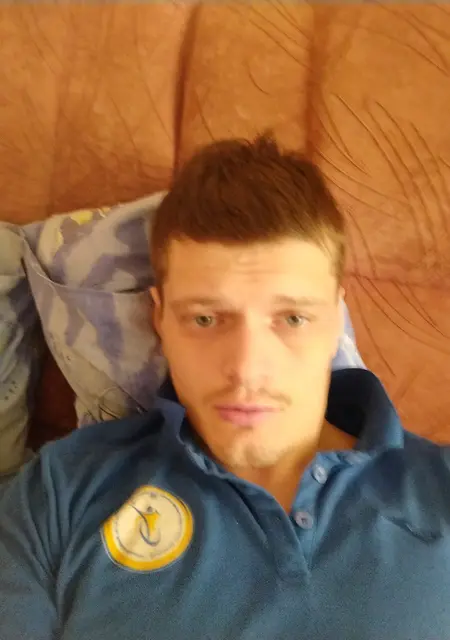 Денис из Николаева, мне 34, познакомлюсь на одну ночь