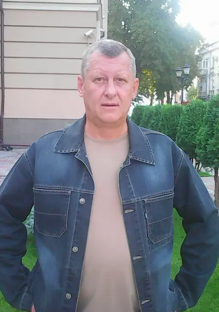 Валерий из Киева, мне 60, познакомлюсь без обязательств