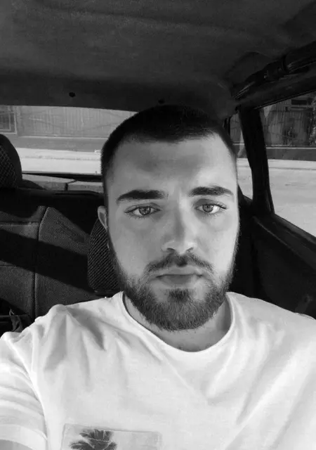 Я Аслан, 26, из Тбилиси, ищу знакомства на одну ночь