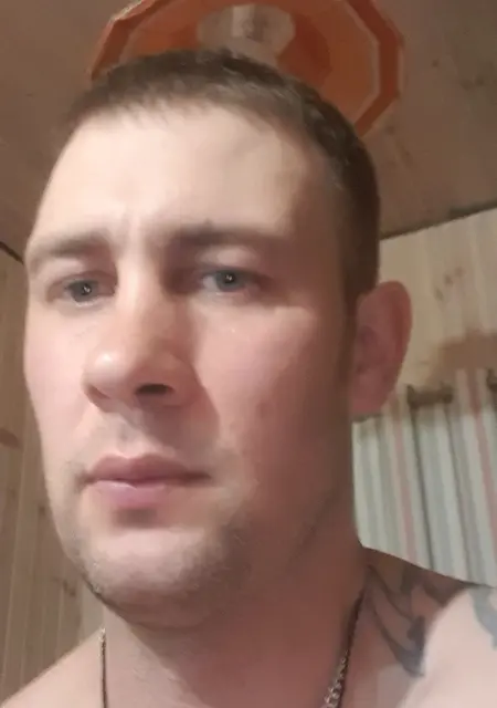 Данила из Энергодара, ищу на сайте знакомства на одну ночь