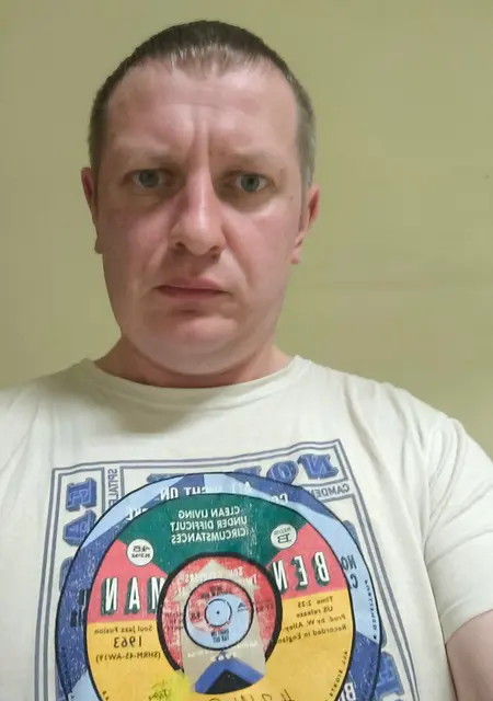 Я Дмитрий, 42, знакомлюсь без обязательств в Борисове