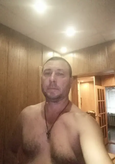 Я Александр, 55, из Кривого Рога, ищу знакомства без обязательств