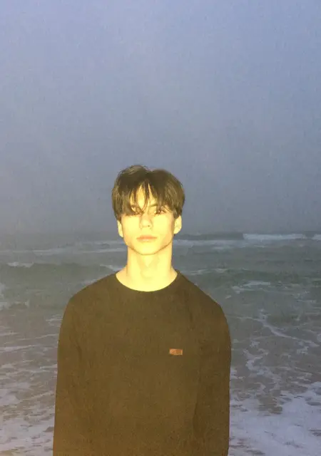 Владлен из Николаева, мне 24, познакомлюсь для приятного времяпровождения