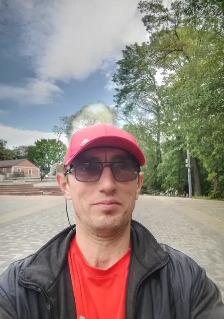 Я Андрей, 39, из Ковеля, ищу знакомства на одну ночь