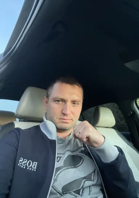 Комар из Харькова, мне 42, познакомлюсь для дружбы