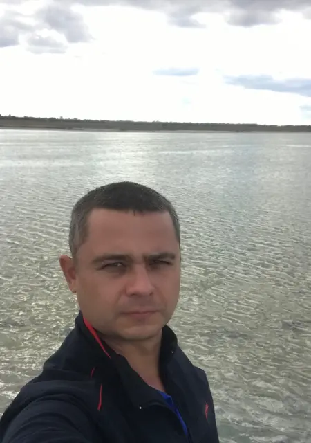 Сергей з Павлограда, мені 37 років, познайомлюсь для відкриті стосунки