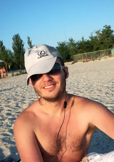 Я Alejandro, 42, знакомлюсь для постоянных отношений в Виннице