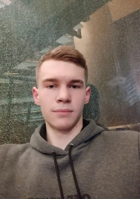 Я Євгеній, 23, знакомлюсь для общения в Виннице