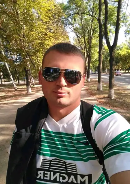 Діма з Полтавы, мені 38 років, познайомлюсь для постійних стосунків