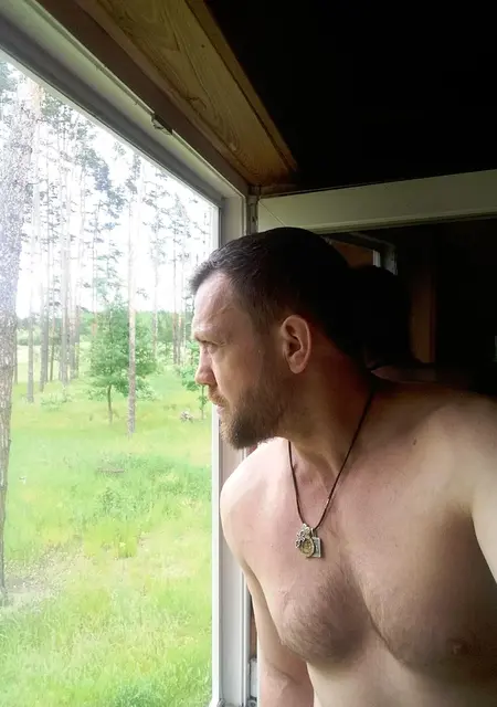 Constantino из Киева, мне 44, познакомлюсь на одну ночь