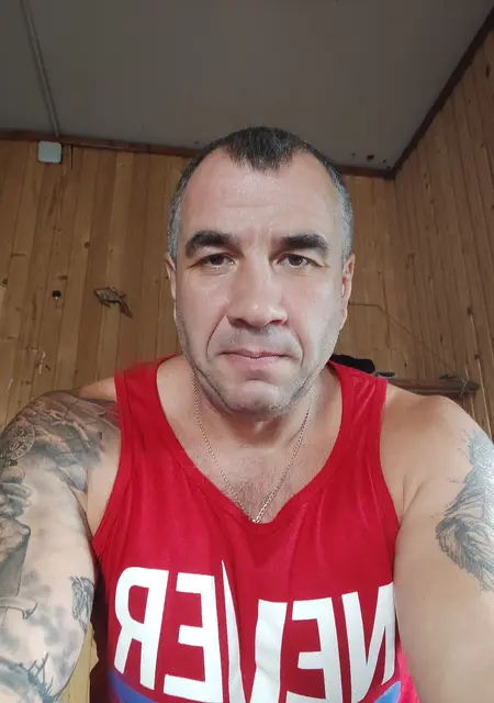 Василий из Николаева, ищу на сайте знакомства без обязательств