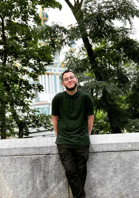 Олег из Запорожья, мне 29, познакомлюсь без обязательств