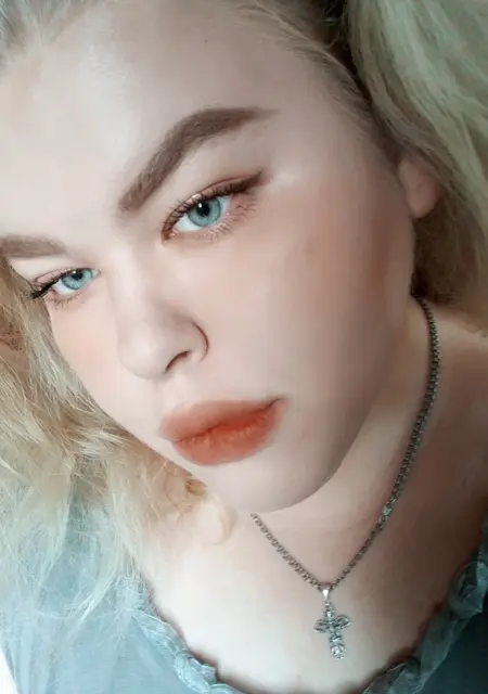 Я Анастасия, 23, из Одессы, ищу знакомства без обязательств