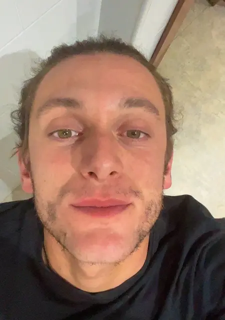 Я Hector, 25, из Барселоны, ищу знакомство для приятного времяпровождения