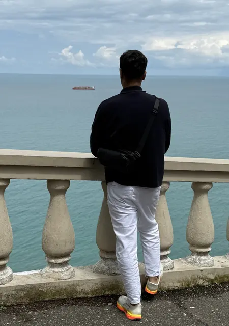 Я Farrukh, 39, из Ташкента, ищу знакомство для постоянных отношений