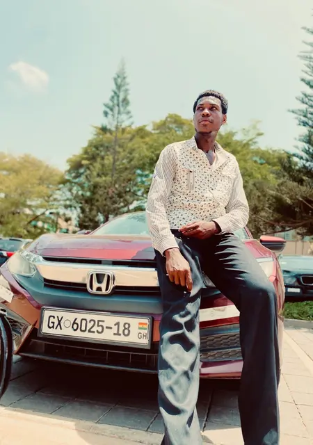 Frad из Франкфурта-на-майне, мне 21, познакомлюсь без обязательств