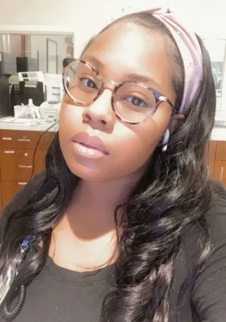 Я Jalyssa, 31, из Тбилиси, ищу знакомство для приятного времяпровождения