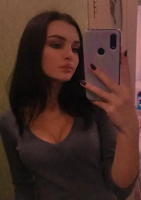 Я Юлия, 22, из Кременчуга, ищу знакомство для приятного времяпровождения