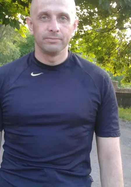 Евгений из Макеевки, мне 43, познакомлюсь для постоянных отношений