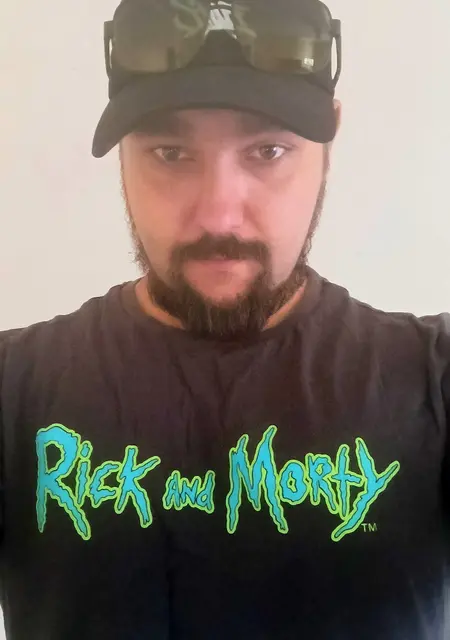 Я Роман, 31, знакомлюсь без обязательств в Каменском