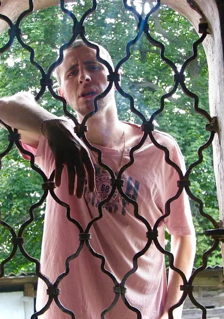 Я Николай, 28, из Белой Церкви, ищу знакомство для приятного времяпровождения