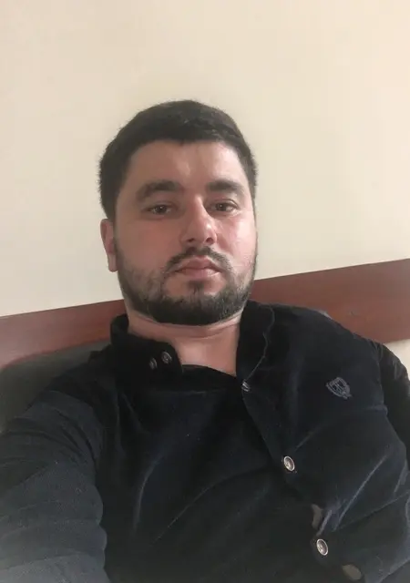 Я Vadim, 32, из Ивано-Франковска, ищу знакомства без обязательств