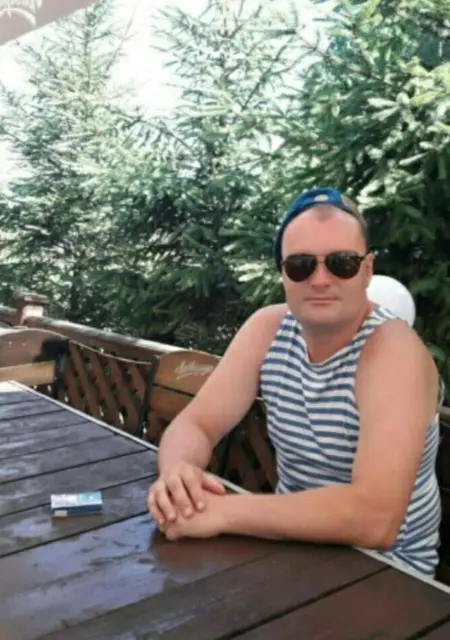 Игорь из Могилёва, ищу на сайте знакомства на одну ночь